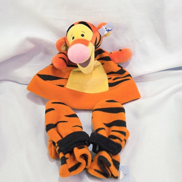Disney Store Tigger Plush Hat Mitten Set Fleece Infant Small 6-12 Month New - Picture 8 of 8